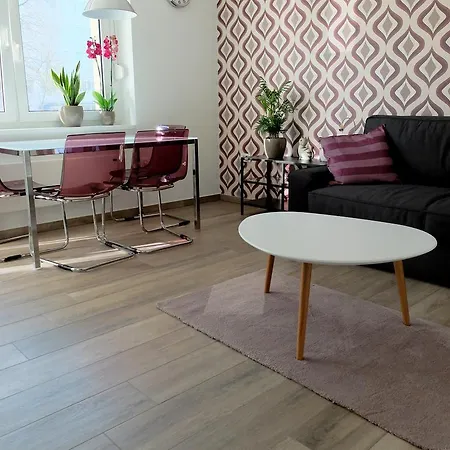 Center Flat Apartman *